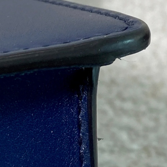 Authentic Gucci Sylvie Navy Blue - Picture 8 of 16